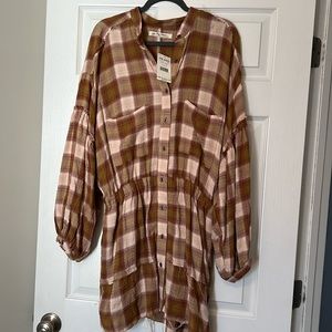 Free People Rust plaid button down dress, size Medium never worn